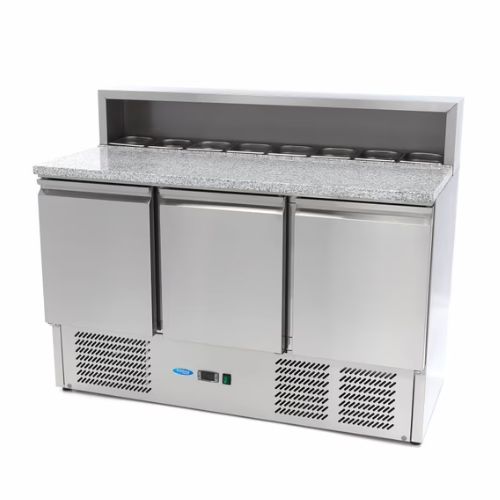 Gastro Pizzakühltisch - 137 cm - 3 Türen - Passt 8 x 1/6 GN - inkl. Edelstahlabdeckung - Maxima 09400205